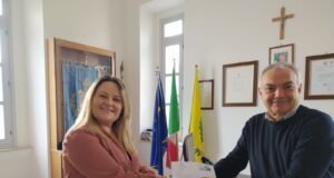 Il sindaco di Castelforte Pompeo nomina Angela La Starza incaricato alla “Gentilezza”