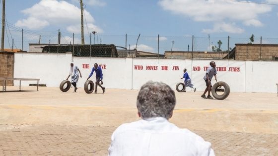 Dante, participio presente: The sky over Kibera (foto di Andrea Signori)