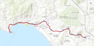 Binari abbandonati, ma forse non per sempre: la linea degli Aurunci Sparanise-Gaeta Il percorso della linea degli Aurunci (via National Geographic Map).