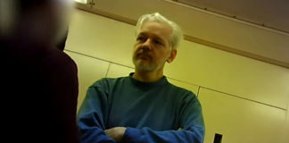 Julian Assange, persecuzione senza fine. L’Italia si “allinea” agli Usa ma siamo tutti coinvolti: anche ViPiu con Assange per la libertà di informare! Julian Assange