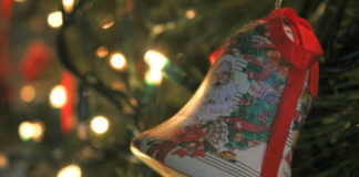 L’invidia del like ai tempi di Facebook. “Filosofia in Agorà”: sui sentimenti socialmente buoni del Natale A Natale siamo tutti più buoni