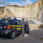 Chiaia di Luna a Ponza, GdF di Latina: interdizione della spiaggia, quantificato dalle Fiamme gialle un danno erariale di circa 1,3 mln di euro Chiaia di Luna a Ponza, GdF di Latina interdice la spiaggia per danno erariale.jpg