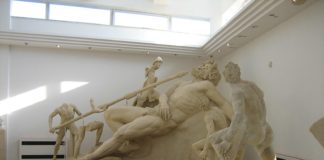 La (perduta) Odissea di marmo ritrovata in frantumi nella Villa di Tiberio di Sperlonga Odissea di marmo in Villa di Tiberio a Sperlonga, gruppo di Polifemo