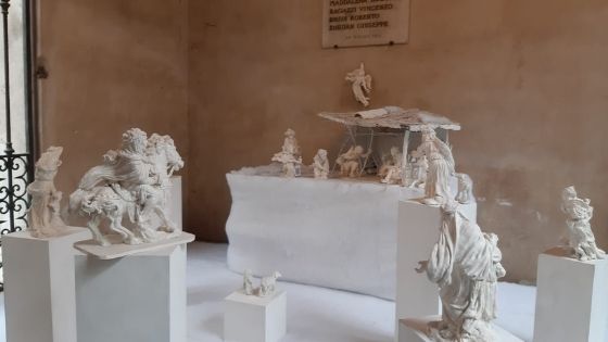 Il presepe in terracotta smaltata dello scultore Marzari nel cortile di Palazzo Trissino Il presepe in terracotta smaltata dello scultore Marzari nel cortile di Palazzo Trissino