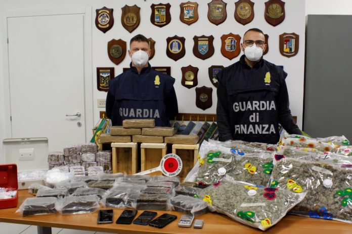 Operazione anti droga della GdF di Verona