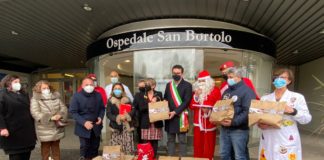Pacchi dono per i bambini della pediatria del San Bortolo di Vicenza Pacchi dono per i bambini della pediatria del San Bortolo