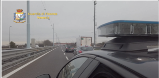 Pay tv abusive, GdF Venezia scopre 65 mila abbonamenti pirata: multe da 500 mila euro operazione Finanza Venezia contro pay tv abusive