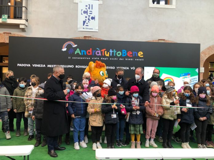 Veneto rischia zona gialla Covid, Zaia inaugura tappa venezia mostra disegni bambini