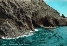 Monte d’Oro: anche Scauri ha la sua Grotta Azzurra La Grotta Azzurra di Scauri