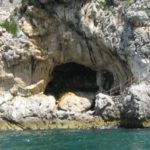 Grotta del Presepe o del Calice, ingresso.