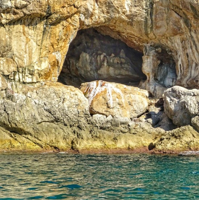 Grotta del presepe, Circeo.