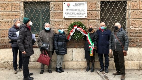 Deportati politici dalle ex carceri di San Biagio, deposta una corona  a Vicenza