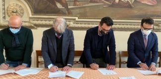 Tribunale di Vicenza, wi-fi in arrivo in tutte le aule Tribunale e wi-fi, Da sinistra Gabbi, Rizzo, Rucco e Moscatelli