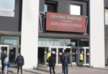 Covid, caos tamponi post quarantena. Speranzon (FdI): “farli fare anche a farmacie e parafarmacie” punto tamponi in fiera a Vicenza