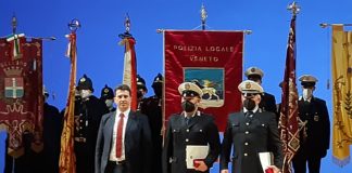 Thiene, la Regione Veneto consegna riconoscimenti per meriti speciali a 2 Agenti della Polizia Locale Nordest Vicentino Polizia Locale Nordest Vicentino, due agenti premiati dalla Regione Veneto