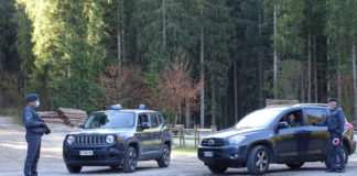 Asiago, bar vende alcolici a clienti minorenni e senza green pass: GdF Vicenza interviene e scoppia la rissa Guardia di Finanza di Vicenza