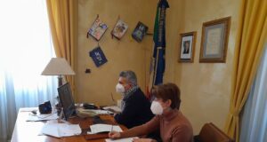 Scuola, attività didattiche in presenza sospese fino a sabato 15 gennaio