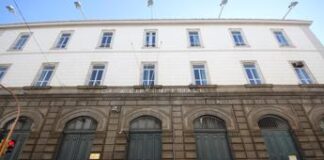 Napoli, detenuto 93enne scarcerato in anticipo: “Risarcimento per il sovraffollamento”