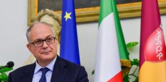 Roma, rimpasto per Gualtieri: Smeriglio al posto di Gotor, Catarci perde l’assessorato. E torna Ruberti