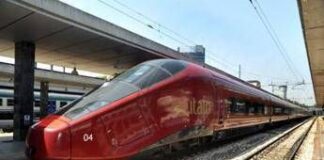 Sciopero dei trasporti oggi 11 marzo: treni Italo fermi per 8 ore, cosa sapere