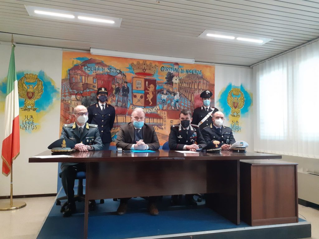 conferenza questura sicurezza maxi operazione