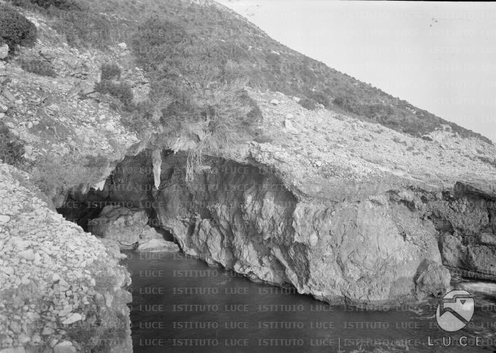 Grotta dell'Impiso negli anni '30.