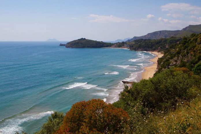 Spiaggia di Torre Olevola