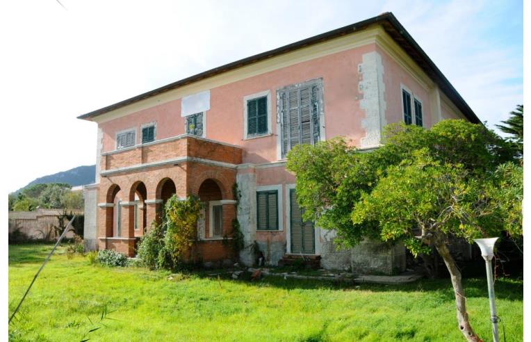 Villa Poniatowski/Spada oggi