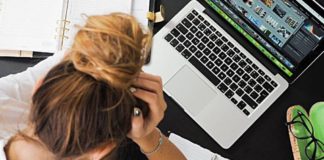 Dad e misure anti covid del governo, Rete Nazionale Scuola in Presenza: gli adolescenti bersaglio della politica Dad, gli adolescenti danneggiati