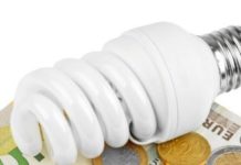 Rincaro bollette luce: consigli utili per abbattere i costi Consumi, caro bollette luce