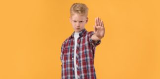 Scuola In Presenza Vicenza: nuovi protocolli scolastici formulati sulle evidenze scientifiche o strumento politico punitivo per i non vaccinati? Scuola In Presenza Vicenza: nuovi protocolli scolastici