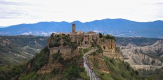 La Tuscia romana con Civita di Bagnoregio, “Il paese che muore”, e Celleno, “Il borgo fantasma” Civita di Bagnoregio (VT), foto Simona Servillo