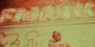 16 febbraio 2022: 32° Anniversario della scomparsa di Keith Haring. Presidente Romano Pesavento: le iniziative del CNDDU Keith Haring nel negozio Fiorucci di Milano da lui allestito, 1983 (Wikipedia)