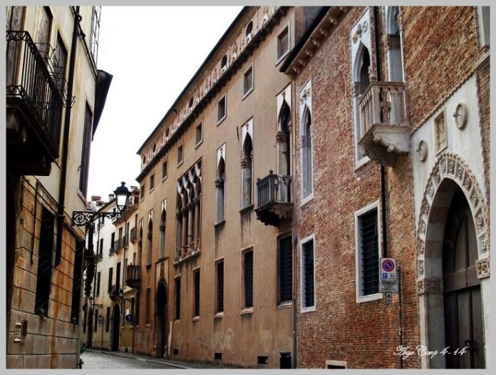 Palladio e i palazzi gotici di contrà Porti a Vicenza
