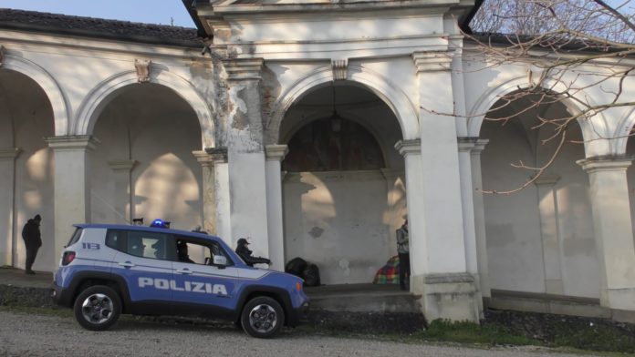Questore di Vicenza Paolo Sartori invia agenti e auto della questura di Vicenza a Monte Berico