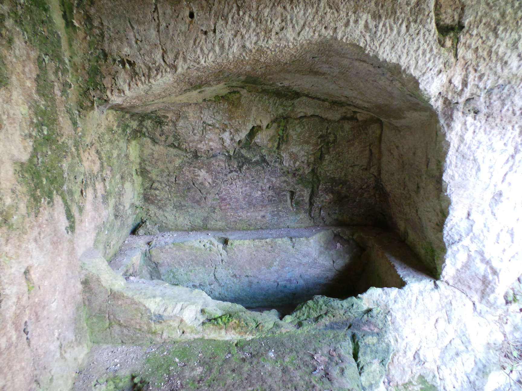 Tomba rupestre San Liberatore a majella