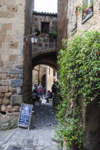 Vicolo a Civita di Bagnoregio, ph. Simona Servillo