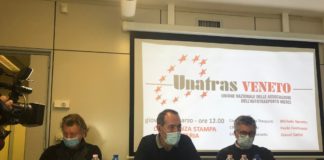 Unatras Veneto, le iniziative unitarie in Veneto dopo incontro con Governo: solo provvedimenti concreti potranno evitare stop autotrasporto il 4 aprile Trasporto e Unatras Veneto, da sx Gianni Satini , Michele Varotto e Paolo Fantinato rispettivamente Presidenti di Fai Conftrasporto, Confartigianato Trasporti, Fita Cna del Veneto