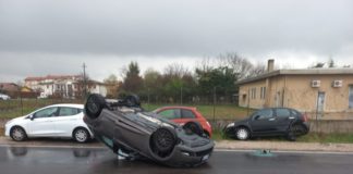 Dueville, Polizia locale Nordest Vicentino: perde il controllo del veicolo e va fuori strada in via della Repubblica Polizia locale Nordest Vicentini interviene dopo perdita del controllo del veicolo di un automobilista