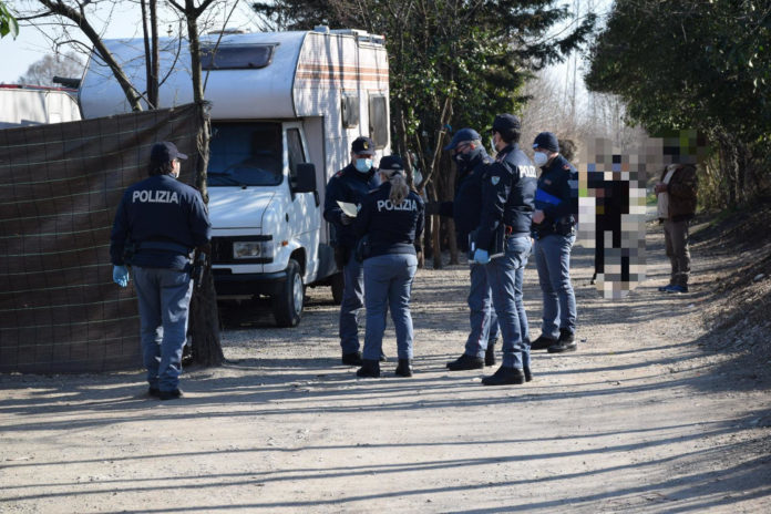 Campo Nomadi di Sandrigo, controlli della Polizia di Stato di Vicenza