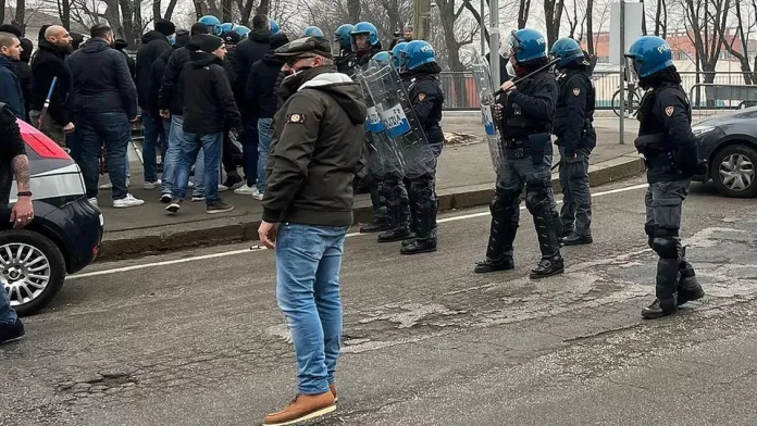 Daspo ultrà per i disordini allo satdio per Lr Vicenza - Spal (foto La Nuova Ferrara)