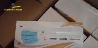 Mascherine chirurgiche poste in vendita in violazione del “codice del consumo”, GdF di Vicenza ne sequestra 118.000 Mascherine chirurgiche sequestrate
