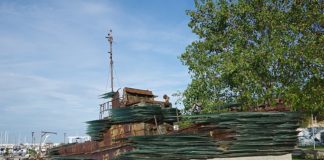 Eventi per i 25 anni dall’affondamento della nave albanese Kater I Rades il 28 Marzo 1997 Memoriale Kater I Rades Otranto, credits Wikipedia