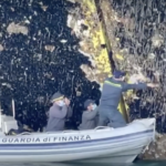 Tangenti MOSE, GdF di Venezia: eseguita confisca 1,2 mln euro. La Nuova Venezia: è a carico di Pio Savioli referente CVN per Coop rosse Mose, molluschi sulle paratie di Treporti