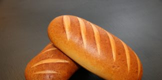 Panini al latte fatti in casa, ecco la ricetta Panini