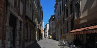 “Toponimi vicentini narrati da Luciano Parolin”: Contrà del Monte o Loggia del Capitanio o Loggia Bernarda Contrà del monte (Colorfoto per ViPiu.it)