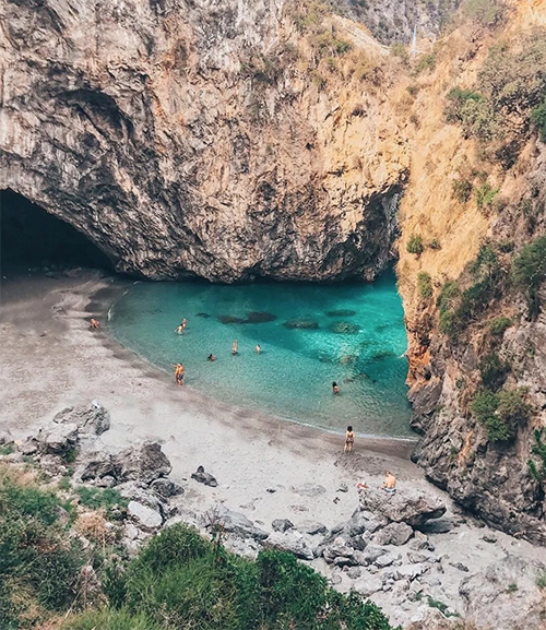 Riviera dei Cedri: l'Arcomagno di San Nicola Arcella