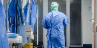 Giornata del Personale Sanitario e Sociosanitario. Zaia: “Riconoscenza non solo per i giorni del covid ma per l’impegno di ogni giorno” Giornata Nazionale del Personale Sanitario e Sociosanitario. Zaia: "Gratitudine per i tempi del Covid ma anche per quello che fanno tutti i giorni"