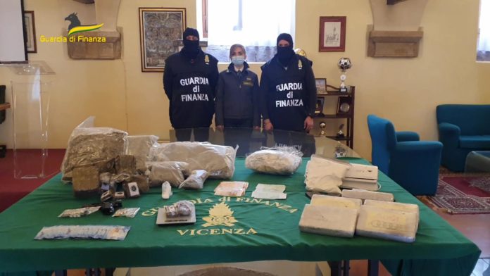 Albanese sfuggito a operazione antidroga vicenza