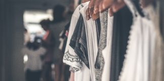 Com’è cambiato il modo di divertirsi degli italiani Italiani e il piacere della... moda, foto da Pexels di Artem Beliaikin